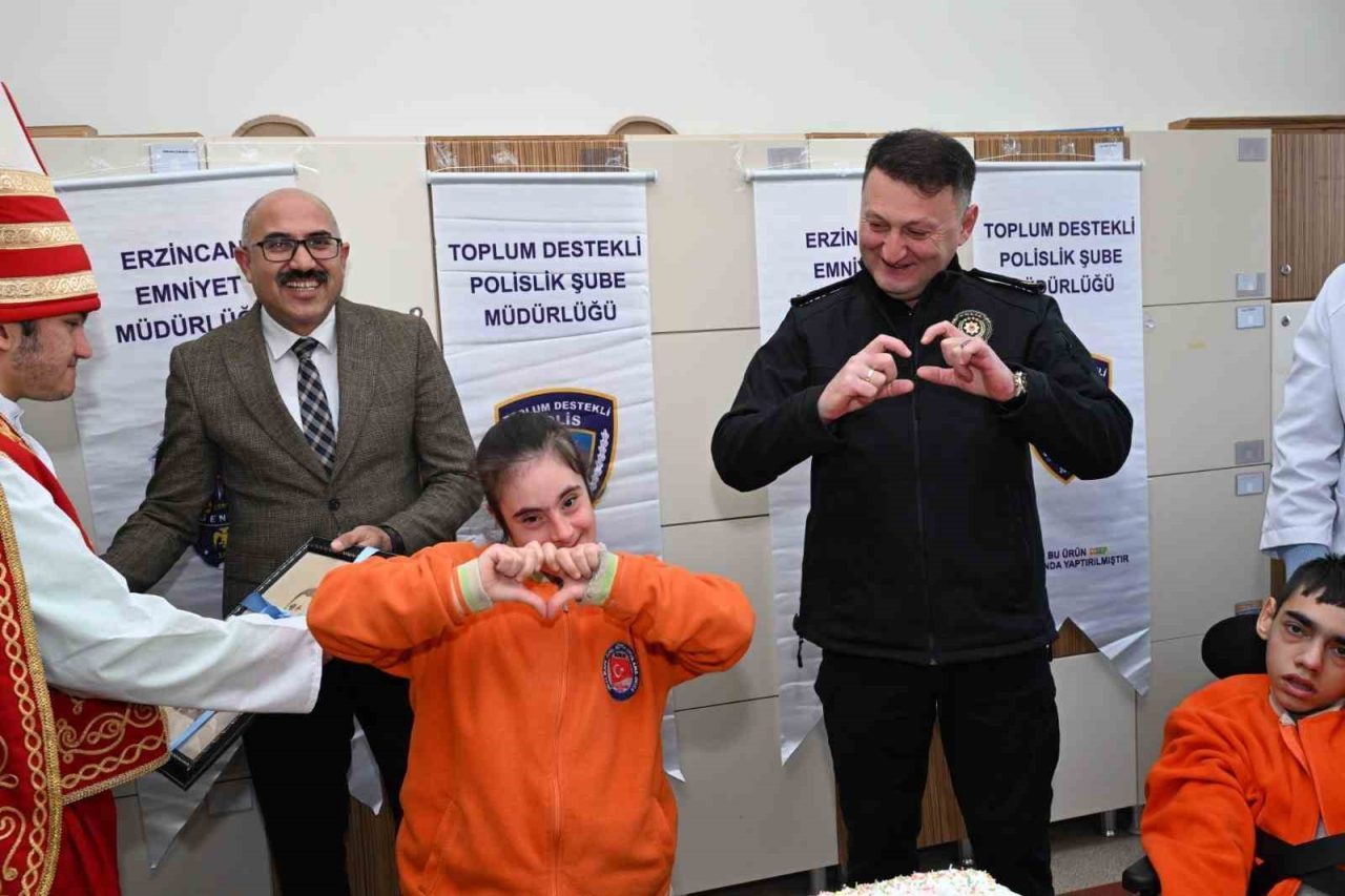 Erzincan Emniyet Müdürlüğü, Dünya Engelliler Günü kapsamında özel gereksinimli çocuklara