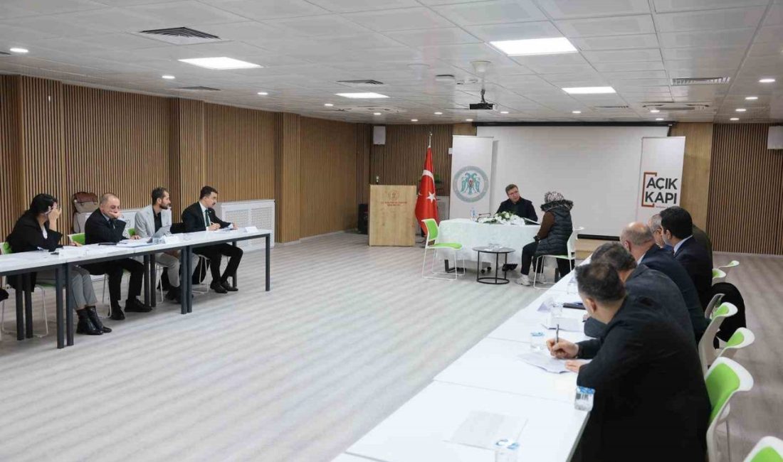 Erzincan’da gerçekleştirilen Halk Günü Toplantısı’nda 52 vatandaşın istek ve sorunları