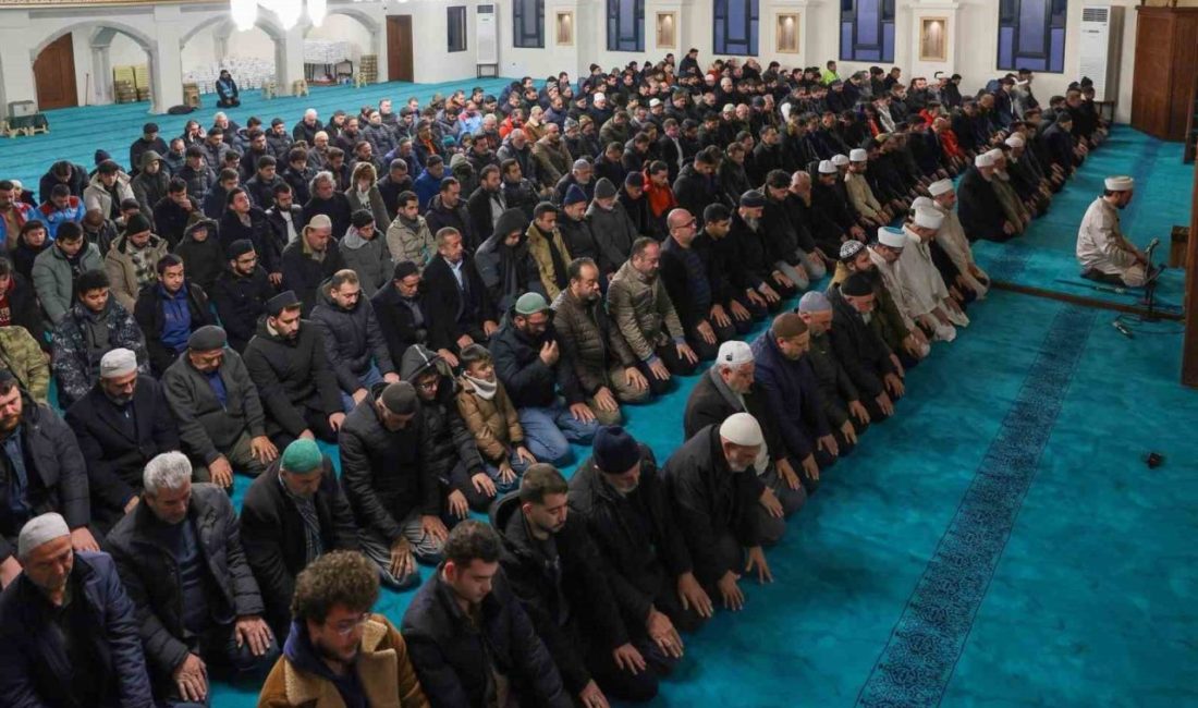 Erzincan’da Üç Aylar’ın başlaması dolayısıyla İl Müftülüğü tarafından Terzibaba Külliyesi’nde