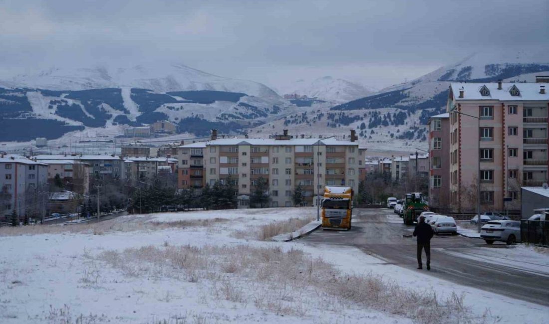 Erzurum’da dün gece etkili olmaya başlayan kar yağışı kısa süre