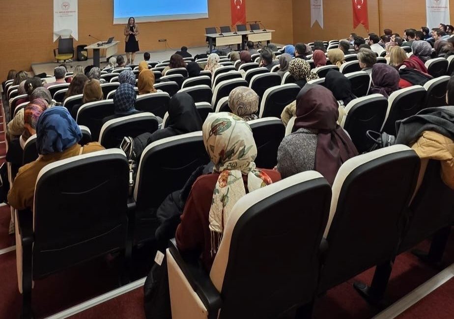 Erzurum Sağlık İl Müdürlüğü, sigarayı bırakmak isteyen vatandaşlara yönelik çağrıda