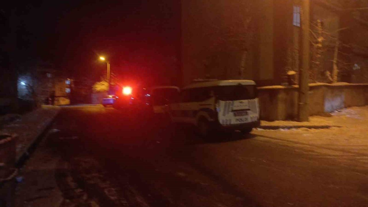 Erzurum’un Palandöken ilçesinde bugün akşam geç saatlerde silahlı saldırıya uğrayan