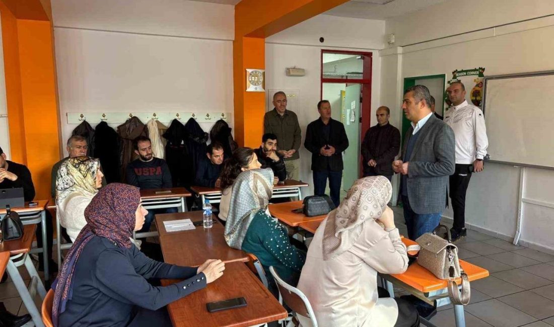 Erzurum’da Türkiye Yüzyılı Maarif Modeli İzleme ve Değerlendirme Çalıştayı gerçekleştirildi.