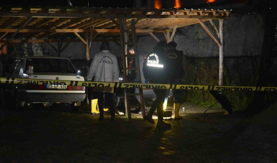 Ordu’nun Ünye ilçesinde bir evin otoparkına el yapımı patlayıcı madde