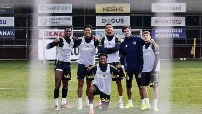 Fenerbahçe, yarın akşam deplasmanda RAMS Başakşehir ile oynayacağı maçın hazırlıklarını