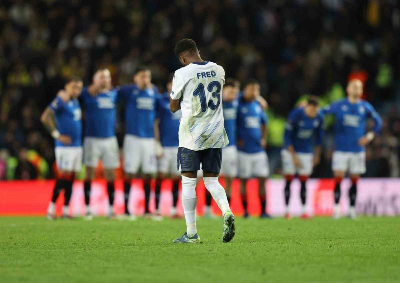 Fenerbahçe futbol A takımı 2025 yılında da şampiyonluk hasretini sonlandıramazken,