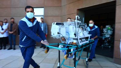 Elazığ Fethi Sekin Şehir Hastanesi’nde deprem ve yangın tatbikatı gerçekleştirildi.