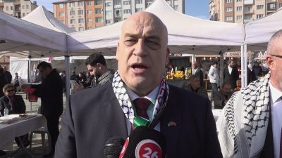 Eskişehir’de düzenlenen hayır panayırının açılışına katılan Filistin Ankara Büyükelçisi Nasri