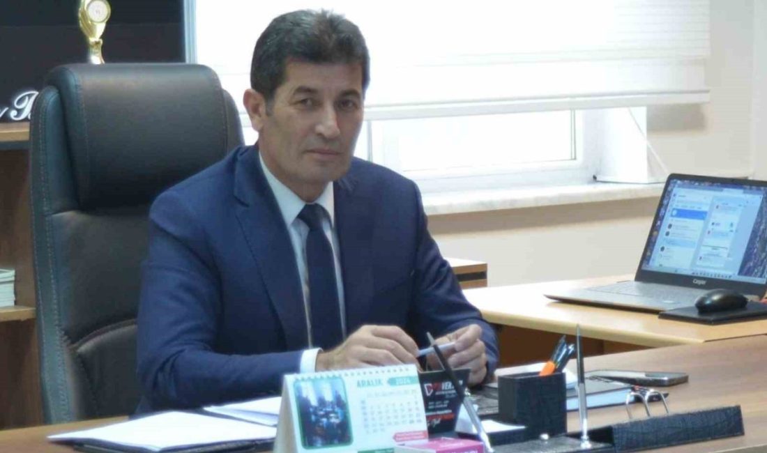 Demokrat Eğitimciler Sendikası Genel Mali Sekreteri Veysel Fırat, beş sendika