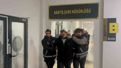 Kocaelili futbolcu Uğurcan Bekçi’nin de aralarında bulunduğu 3 kişiyi silahla