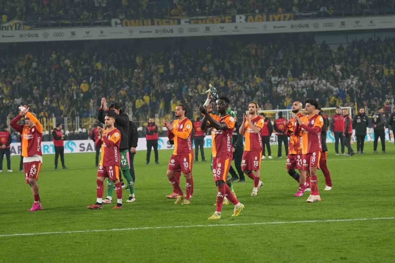 Galatasaray, Fenerbahçe’ye karşı Kadıköy’de oynadığı son 10 debinde 5 galibiyet,