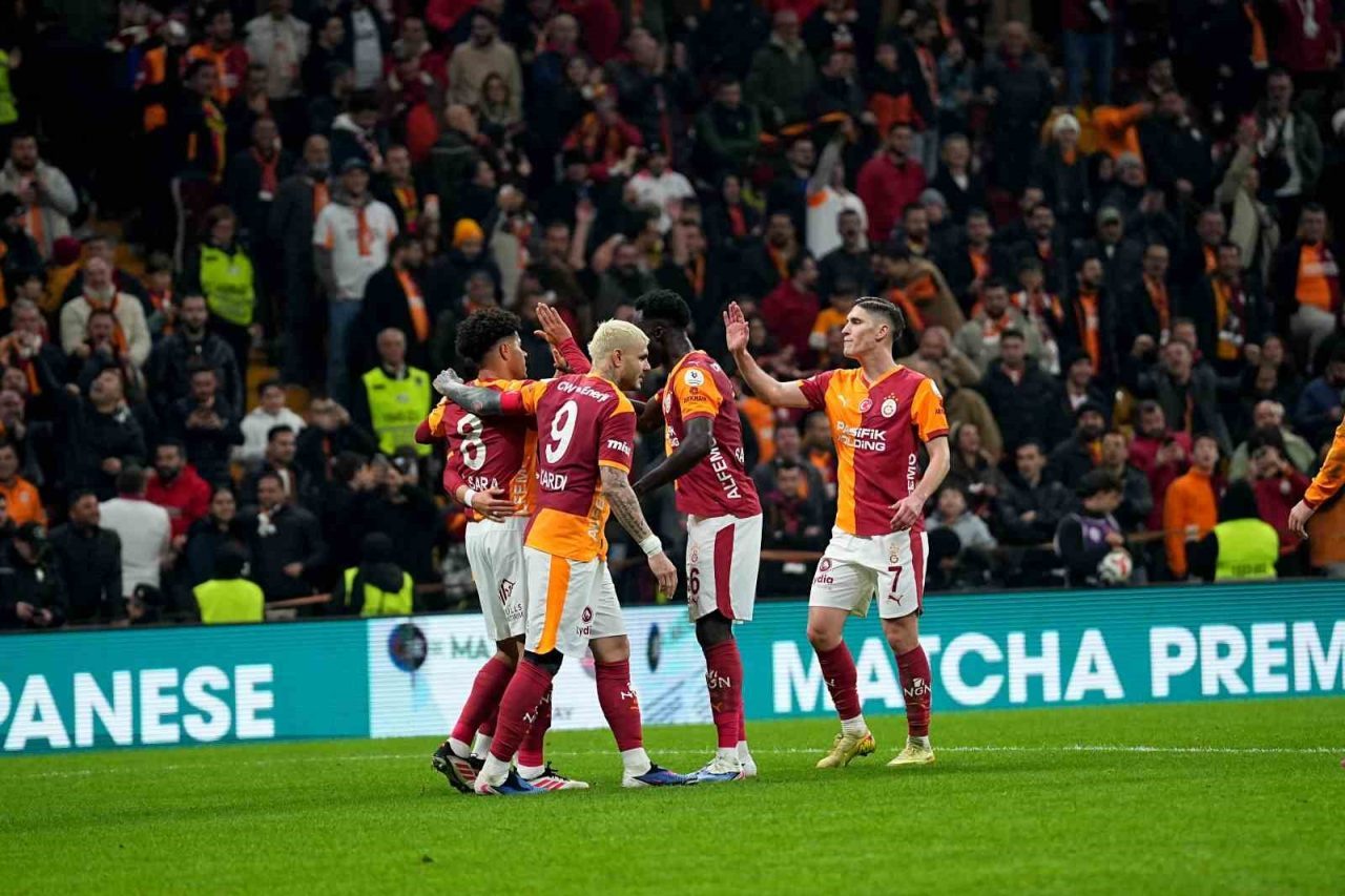 Galatasaray, Trendyol Süper Lig’in 17. haftasında evinde oynadığı Kasımpaşa’ya karşı