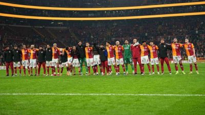 Galatasaray, Trendyol Süper Lig’in ilk yarısını 42 puanla lider olarak
