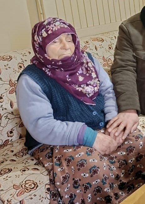 Giresun’un Eynesil ilçesine bağlı Aralık köyünde yalnız yaşayan 97 yaşındaki