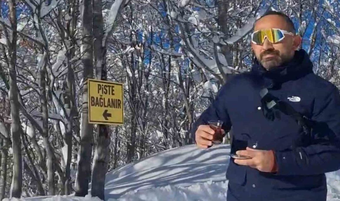 Rize’de karın tadını kayarken çıkartan vatandaş çay keyfinden de ödün