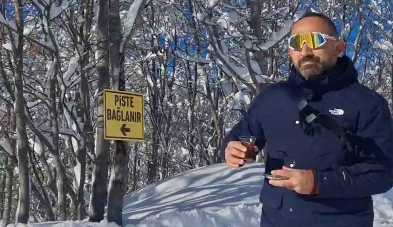 Rize’de karın tadını kayarken çıkartan vatandaş çay keyfinden de ödün