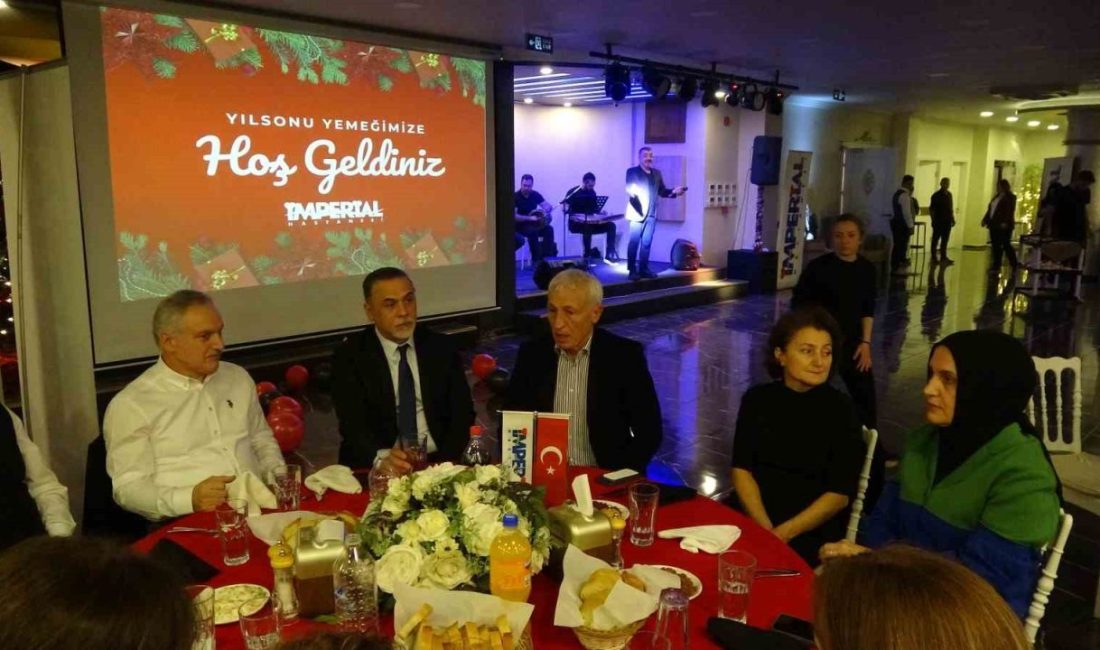 Özel İmperial Hastanesi tarafından geleneksel olarak düzenlenen yılsonu yemeğinde bir