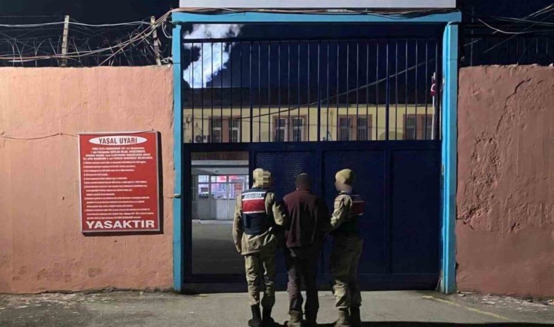 Erzurum’un İspir ilçesinde düzenlenen operasyonda hakkında kesinleşmiş hapis cezası bulunan