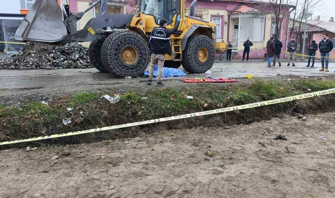 Kağızman’da emekli imamın feci sonu, kepçe altında kalan imam hayatını