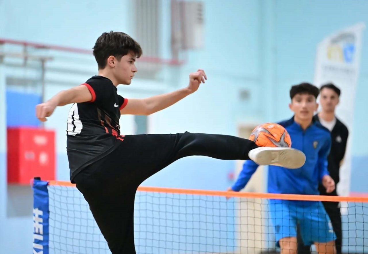 Karacabey Belediyesi tarafından gençleri spora yönlendirmek ve spor kültürünü yaygınlaştırmak