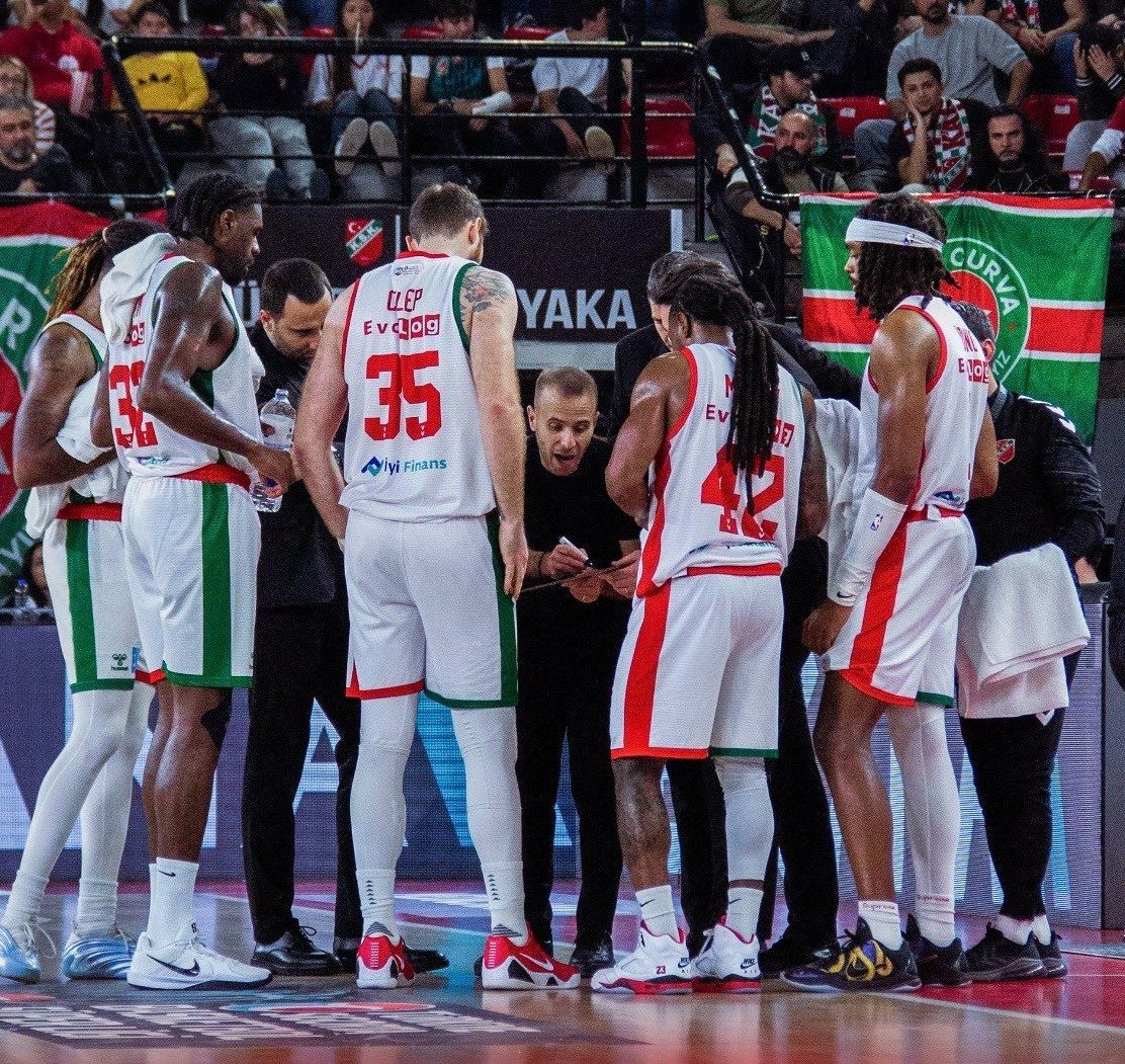 Karşıyaka Basketbol, 10. hafta maçında Beşiktaş’a mağlup olmasının ve Büyükçekmece