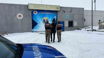 Kars İl Jandarma Komutanlığı ekiplerince, aranan şahısların yakalanmasına yönelik yürütülen