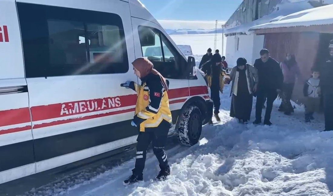 Kars’ta sağlık ve özel idare ekipleri, köylerde mahsur kalan hasta