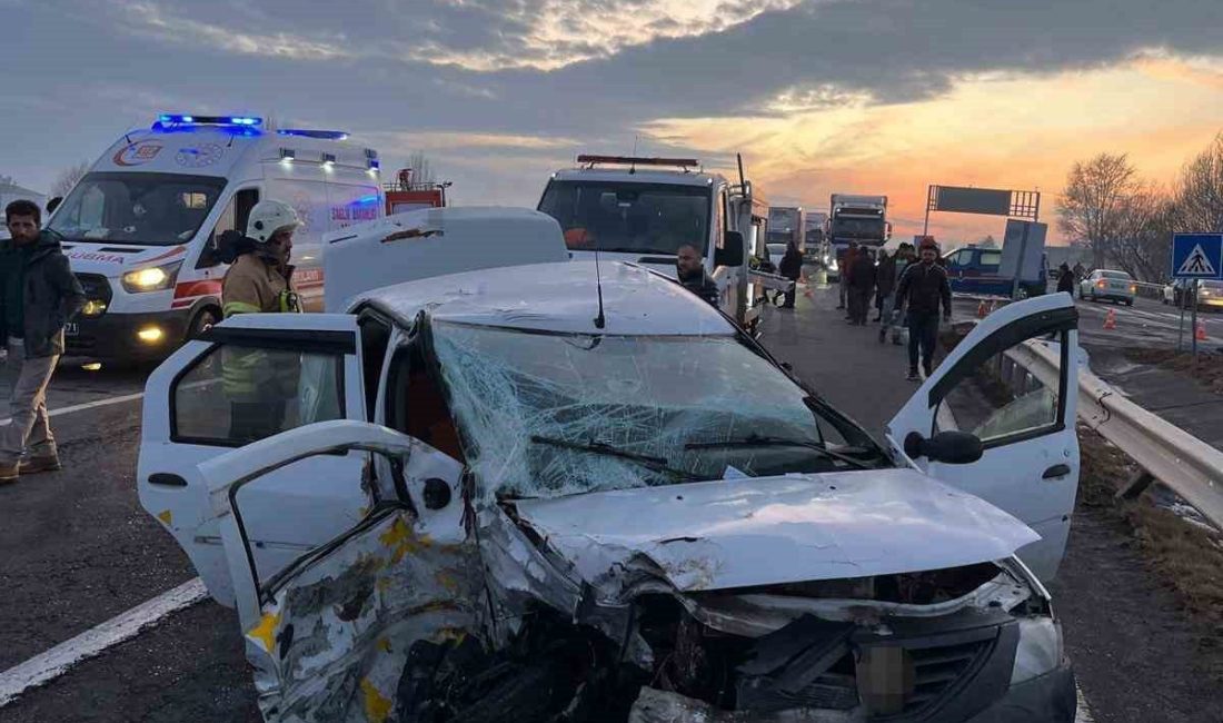 Kars’ta meydana gelen trafik kazasında 3 kişi yaralandı. Kaza, Kars-Selim-Sarıkamış