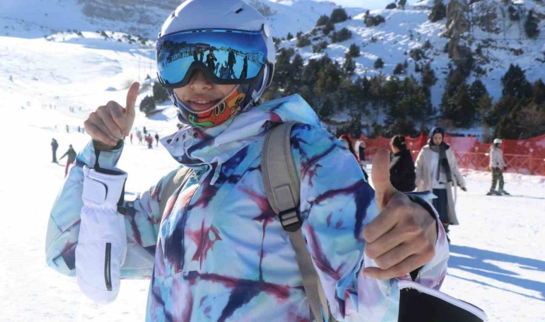 Türkiye genelindeki kayak merkezlerinde kar kalınlıkları açıklandı. Meteoroloji Genel Müdürlüğü