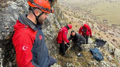 Erzincan’da zorlu arazi şartlarında yürütülen operasyon, JAK ve AFAD ekiplerinin
