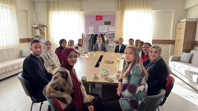 Kemaliye Kaymakamı Emirhan Arıkan, köy ziyaretleri programı kapsamında Topkapı köyünü