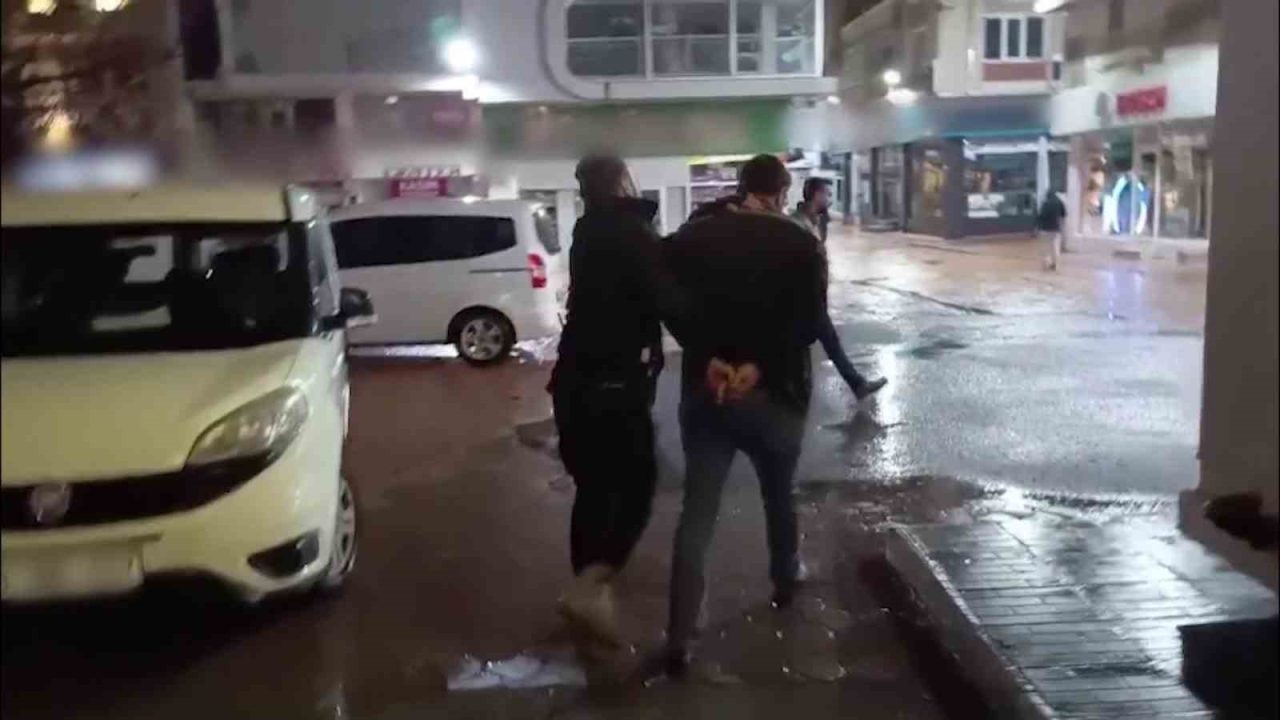 Sivas’ta 12 yıl 3 ay 14 gün kesinleşmiş hapis cezası