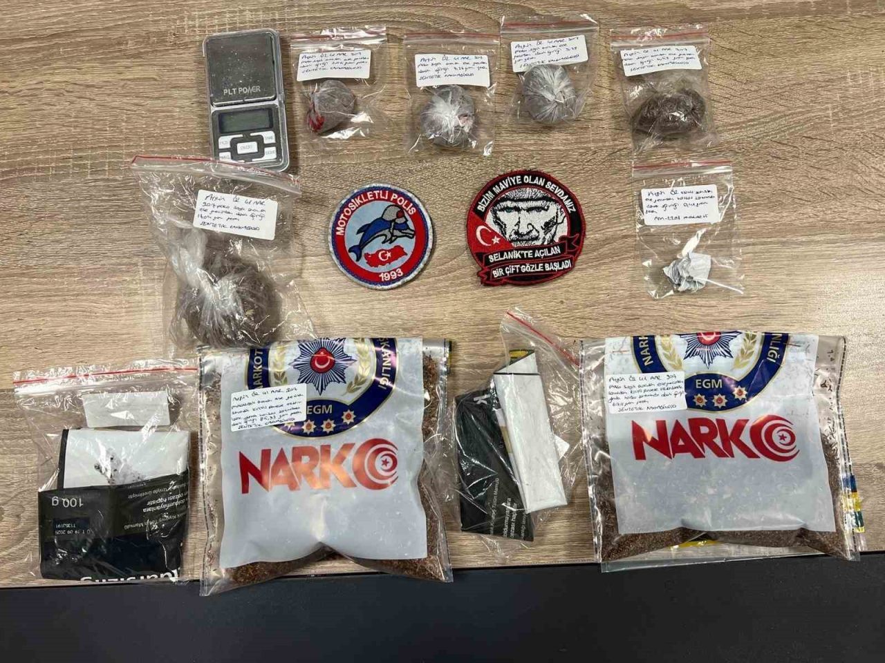 Kocaeli’de Yunus timleri tarafından şüphe üzerine durdurulan şahsa ait araçta