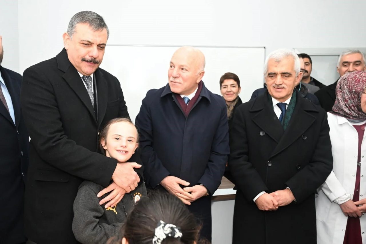 Türkiye Büyük Millet Meclisi Başkanlığı Engelli Bireylerin Sorunlarını Araştırma Komisyonu