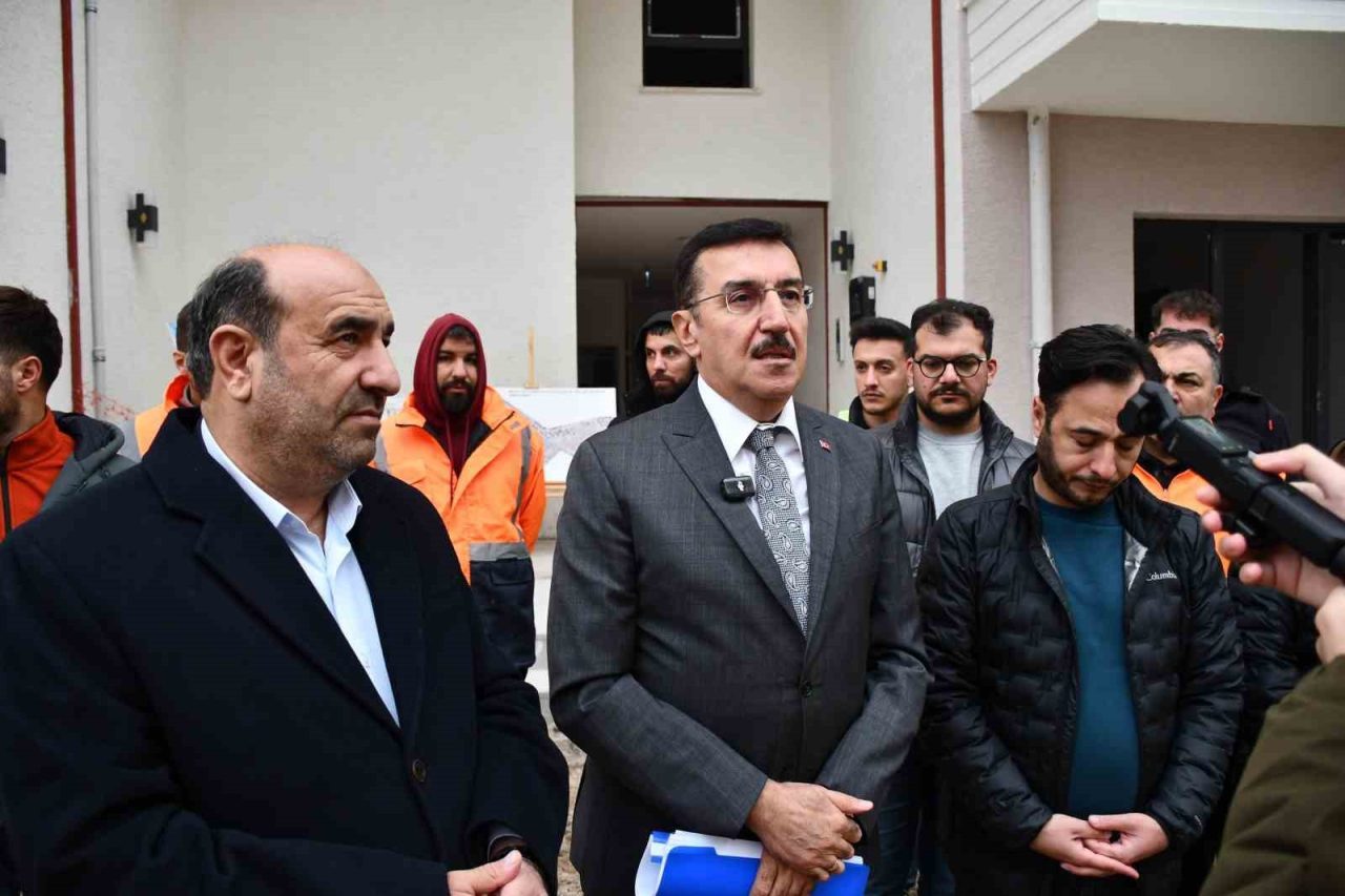 AK Parti Malatya Milletvekili Bülent Tüfenkci, Battalgazi Taştepe bölgesinde yapımı