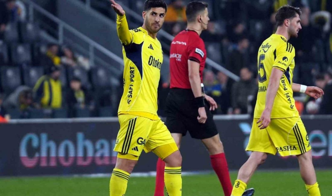 Fenerbahçeli futbolcu Mert Müldür, Konyaspor maçında kaydettiği golle bu sezon