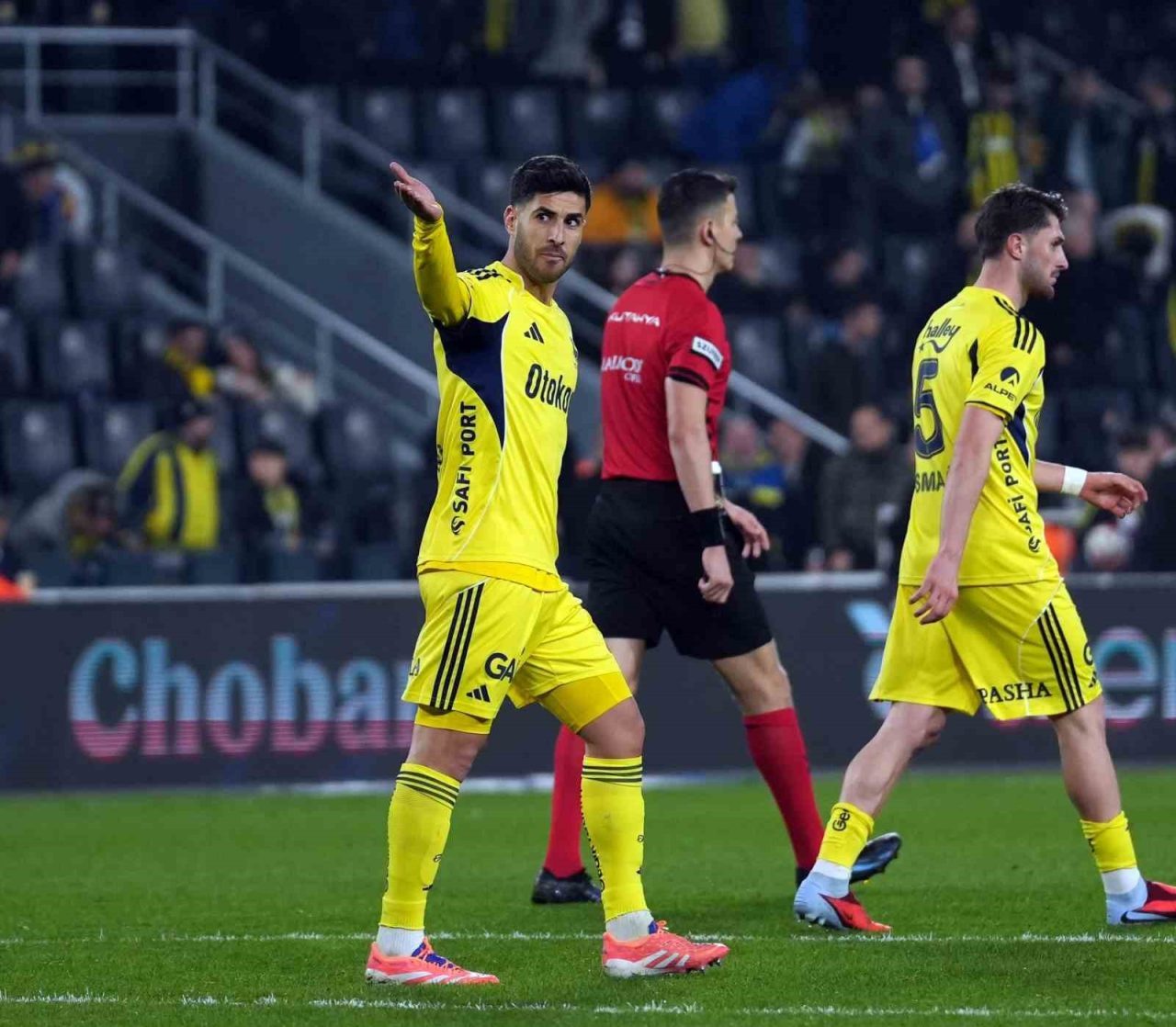 Fenerbahçeli futbolcu Mert Müldür, Konyaspor maçında kaydettiği golle bu sezon