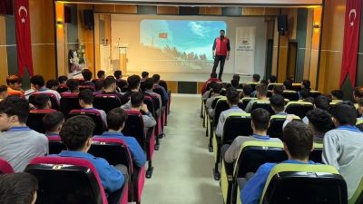 Bayburt Gençlik Merkezi tarafından Mesleki ve Teknik Anadolu Lisesi öğrencilerine
