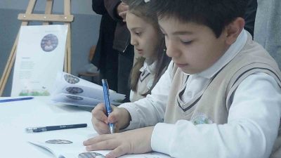 Erzurum’da ilkokul öğrencileri, tedavi gören arkadaşları için bir şiir kitabı