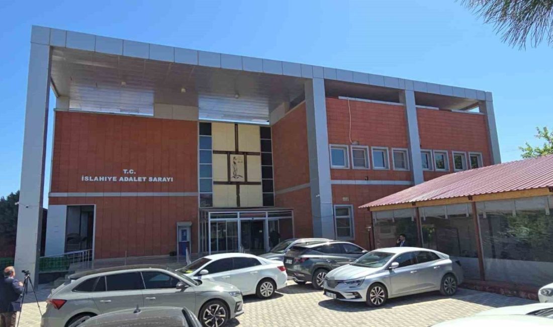 Gaziantep’in Nurdağı ilçesinde, 6 Şubat depremlerinde Yaşam Konutları’nın yıkılması sonucu