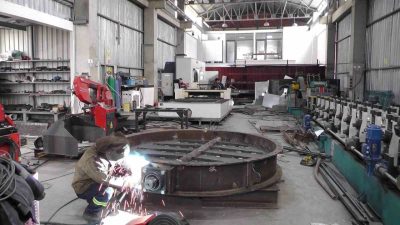 Erzurum’un Oltu ilçesinde bulunan Organize Sanayi Sitesi’nde yatırımlar artarak devam