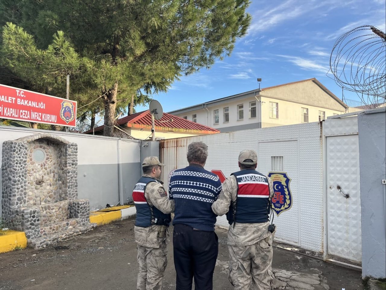 Ordu’da son 1 haftada çeşitli suçlardan arama kararı bulunan ve