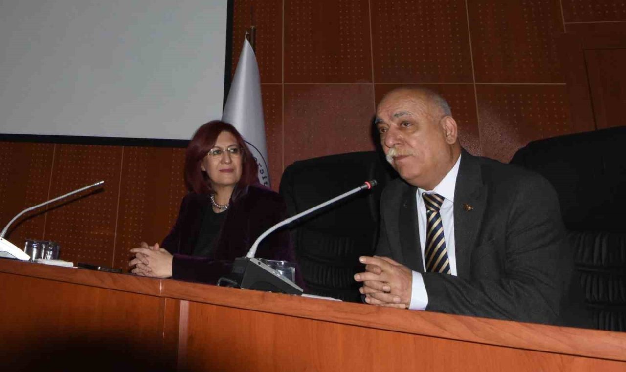 Atatürk Üniversitesi Tıp Fakültesi Adli Tıp Anabilim Dalı Başkanı ve