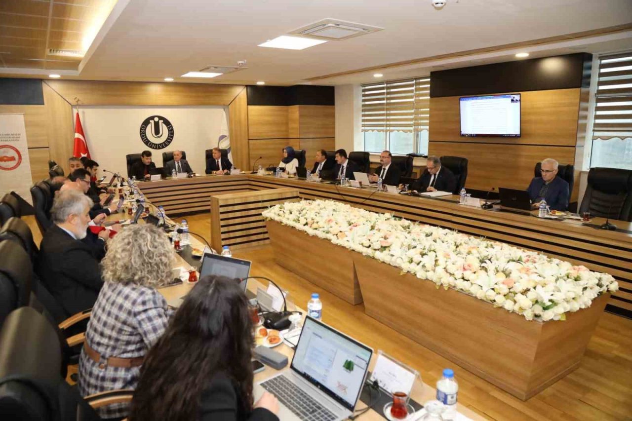 Üniversitelerarası Kurul Başkanlığının (ÜAK) 2025 yılı Aralık ayı Yönetim Kurulu