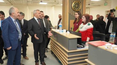 Rize Valisi İhsan Selim Baydaş ve Rize Belediye Başkanı Rahmi