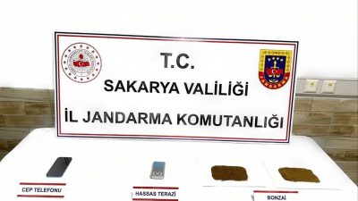 Sakarya’nın Karasu ilçesinde düzenlenen uyuşturucu operasyonunda gözaltına alınan şüpheli tutuklandı.
