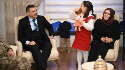 Erzurum Valisi Mustafa Çiftçi, yılında Bitlis’te şehit olan Polis Memuru