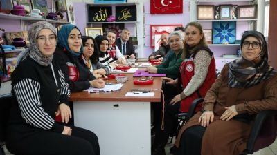 Erzincan’da, Aile ve Sosyal Hizmetler Bakanlığı tarafından 81 ilde eş