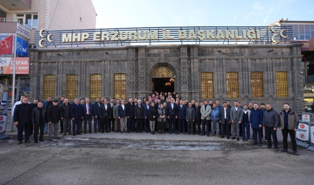Milliyetçi Hareket Partisi (MHP) Erzurum İl Başkanlığı, sendika temsilcilerini kahvaltı