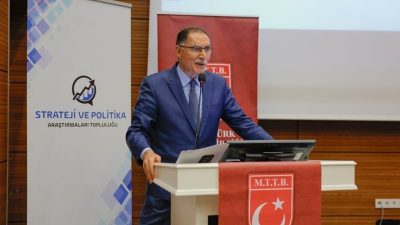 Eski Kamu Başdenetçisi Şeref Malkoç, “Türkiye’nin yeni ve sivil bir